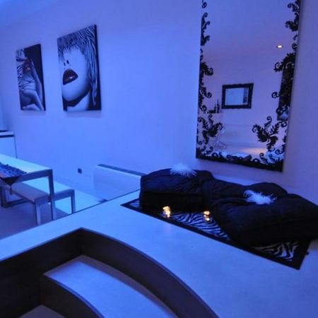 Suite White Elegance Gallipoli Exterior photo